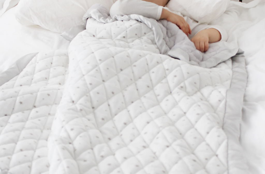 3 Reasons Why Should You Purchase a Weighted Blanket for Your Toddler or School-Aged Child