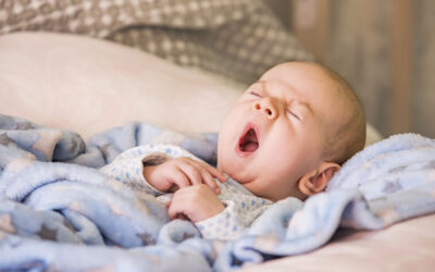 ¿Por qué los bebés duermen tanto?