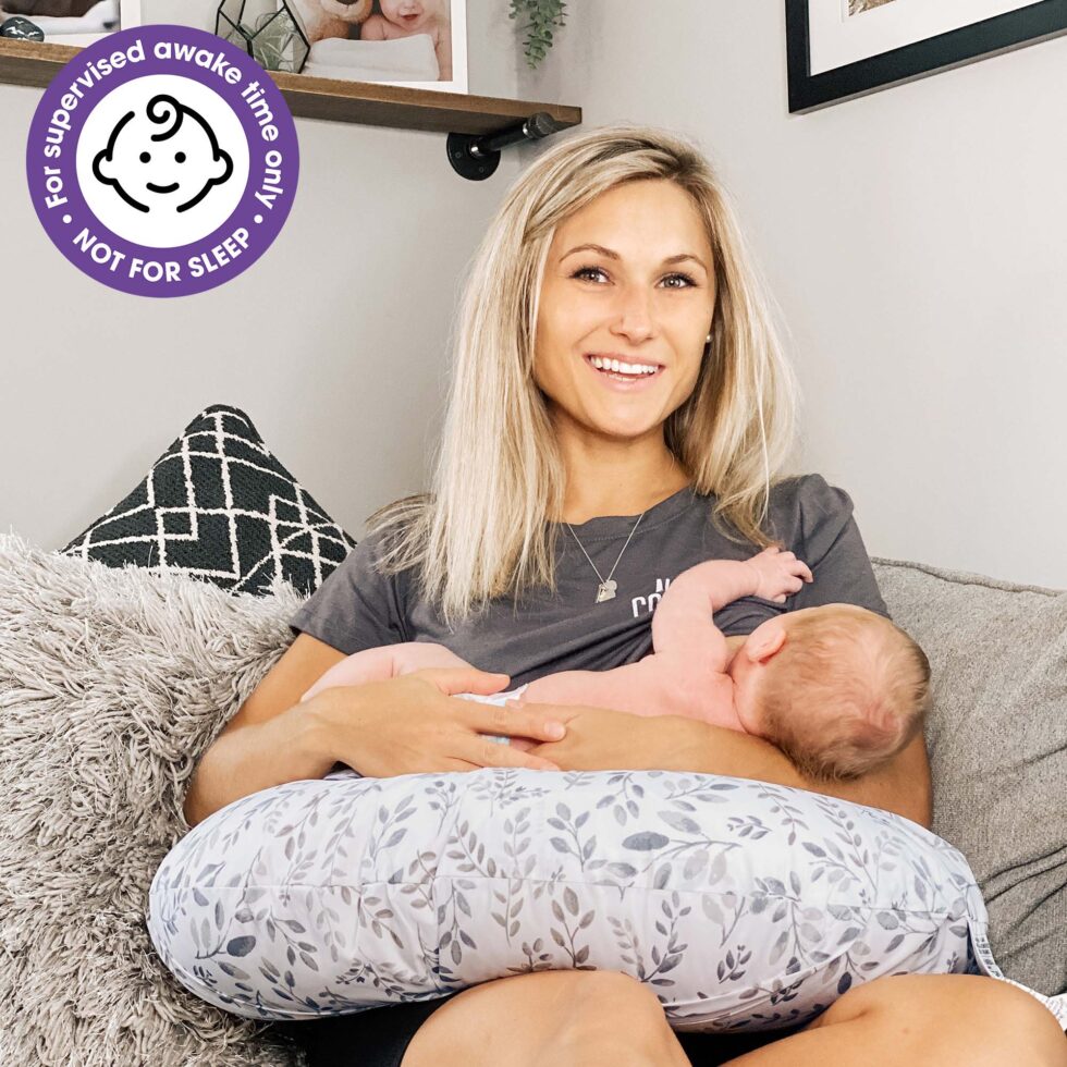 Safe Use of Nursing Pillows from a Baby Sleep Coach's Perspective